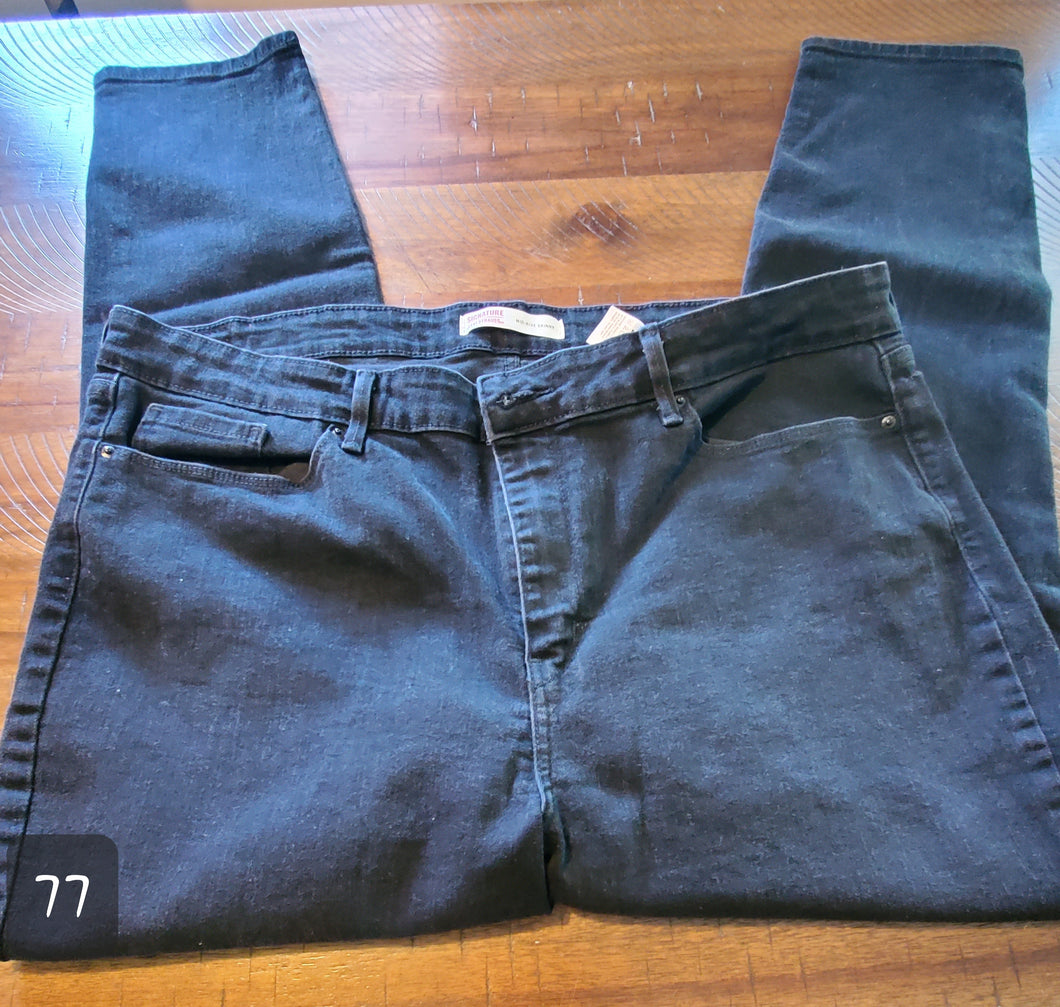 Levi Black Jeans - size Women 1XL (16-18)