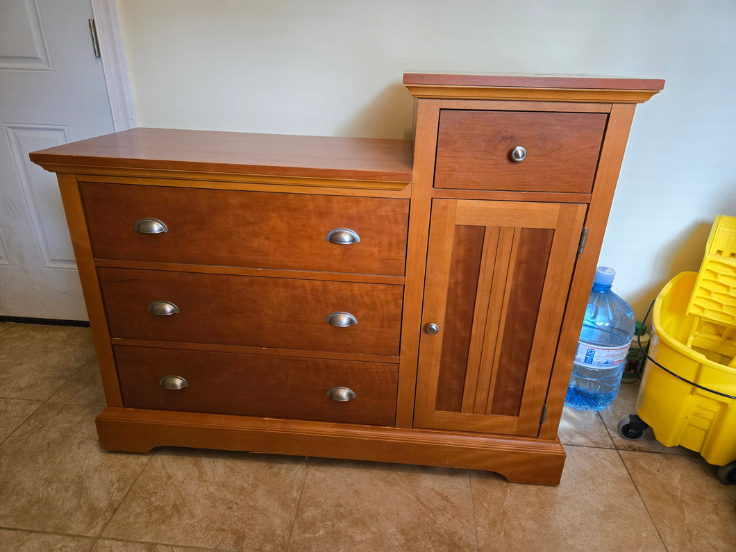 Solid Wood Changing Tabl