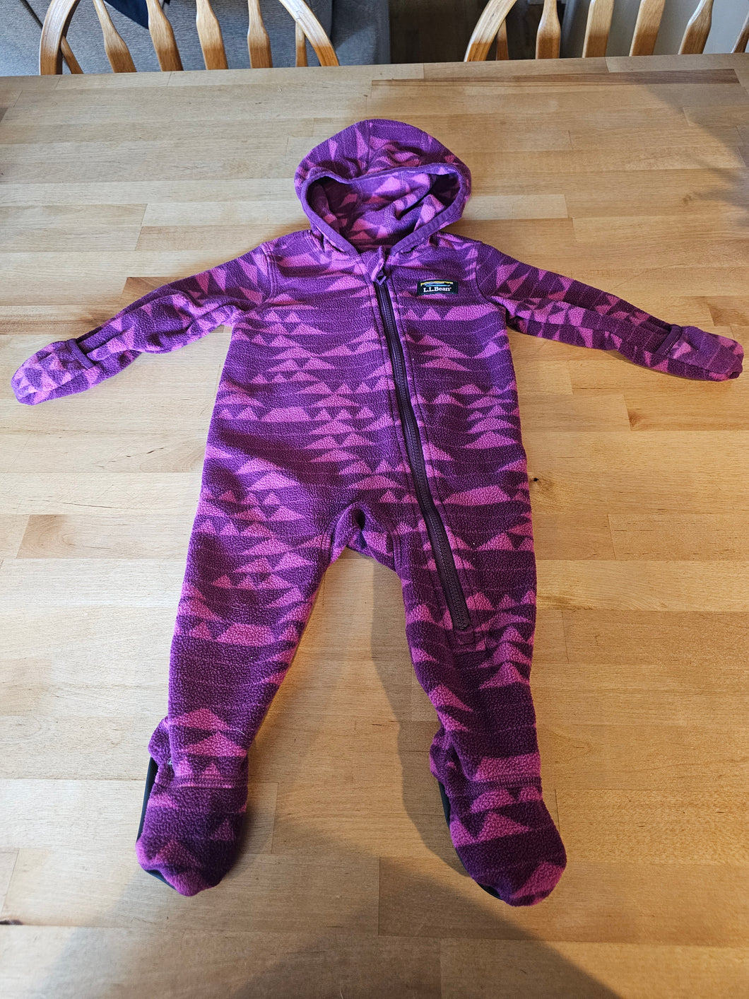 L.L.Bean zip up> Hands accessible - size 0-3 Months