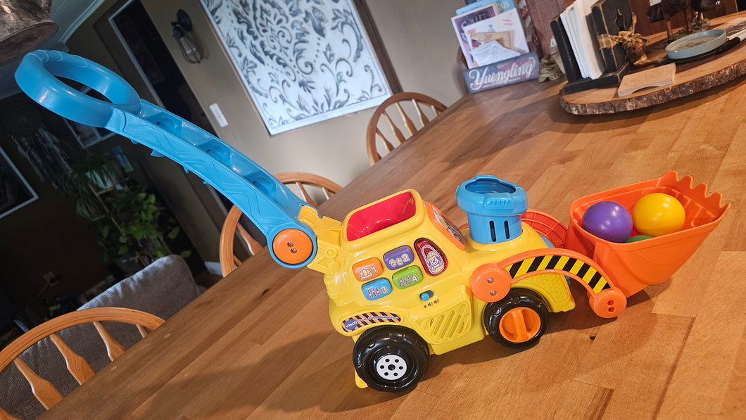 VTECH push & pop dozer 4 balls