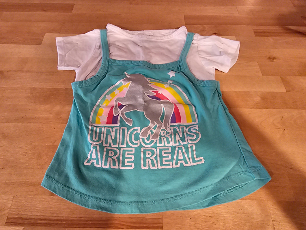 Unicorn tshirt - size 4T/4