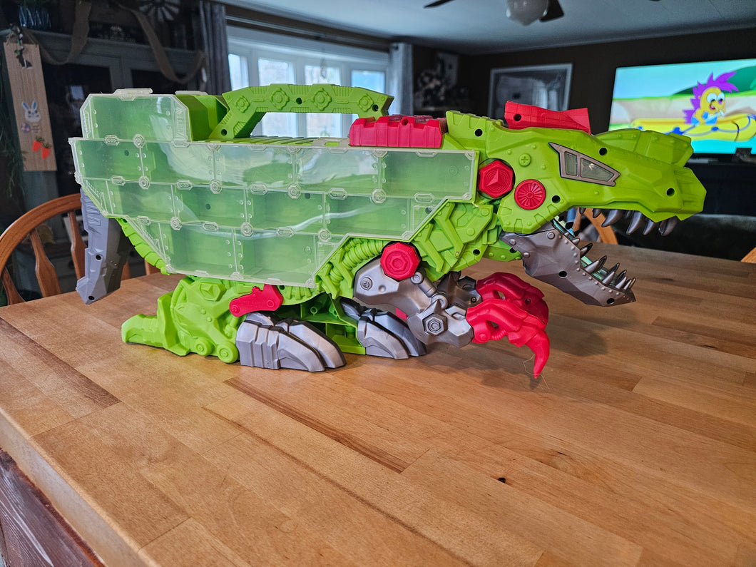 Hot wheels dino storage Has car ramp in middle