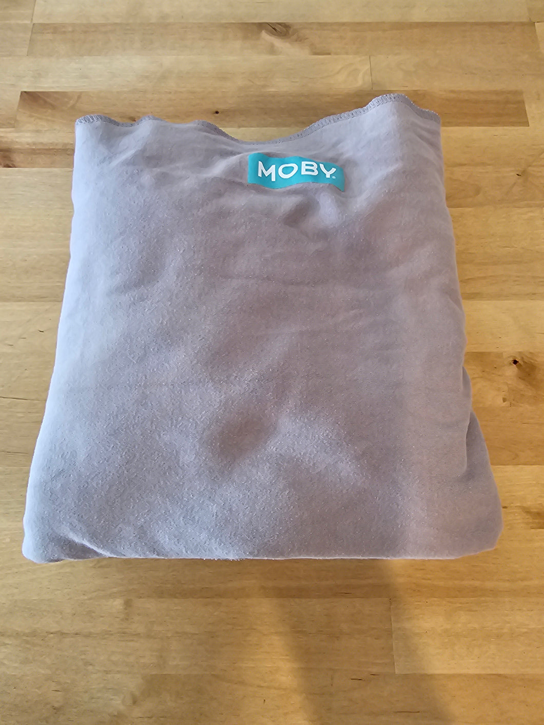 MOBY Gray Wrap> Perfect condition
