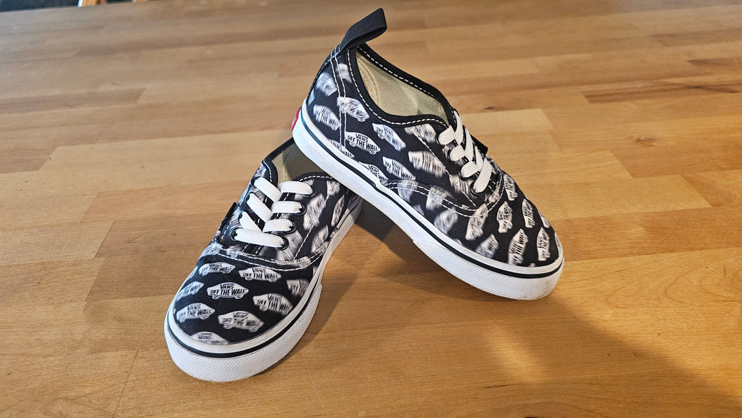 VANS Worn 4 times - size Shoes-toddler 8.5