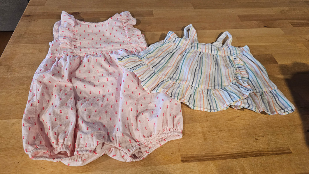 Baby gap Pink romper - size 6-9 Months