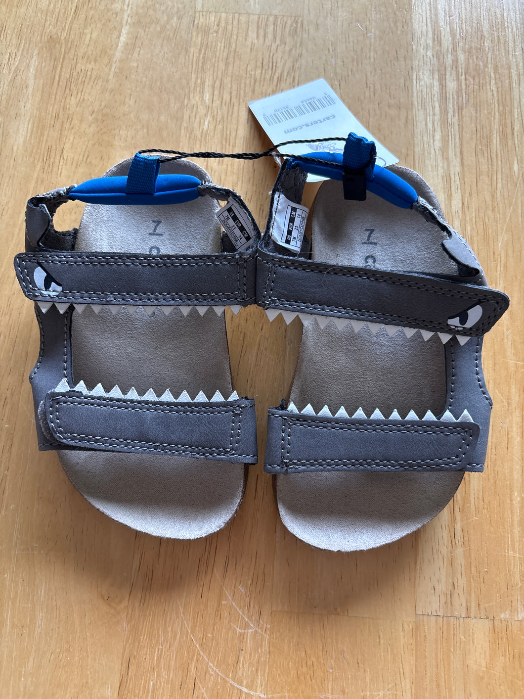 NEW CARTERS SHARK SANDALS - size Shoes-toddler 7