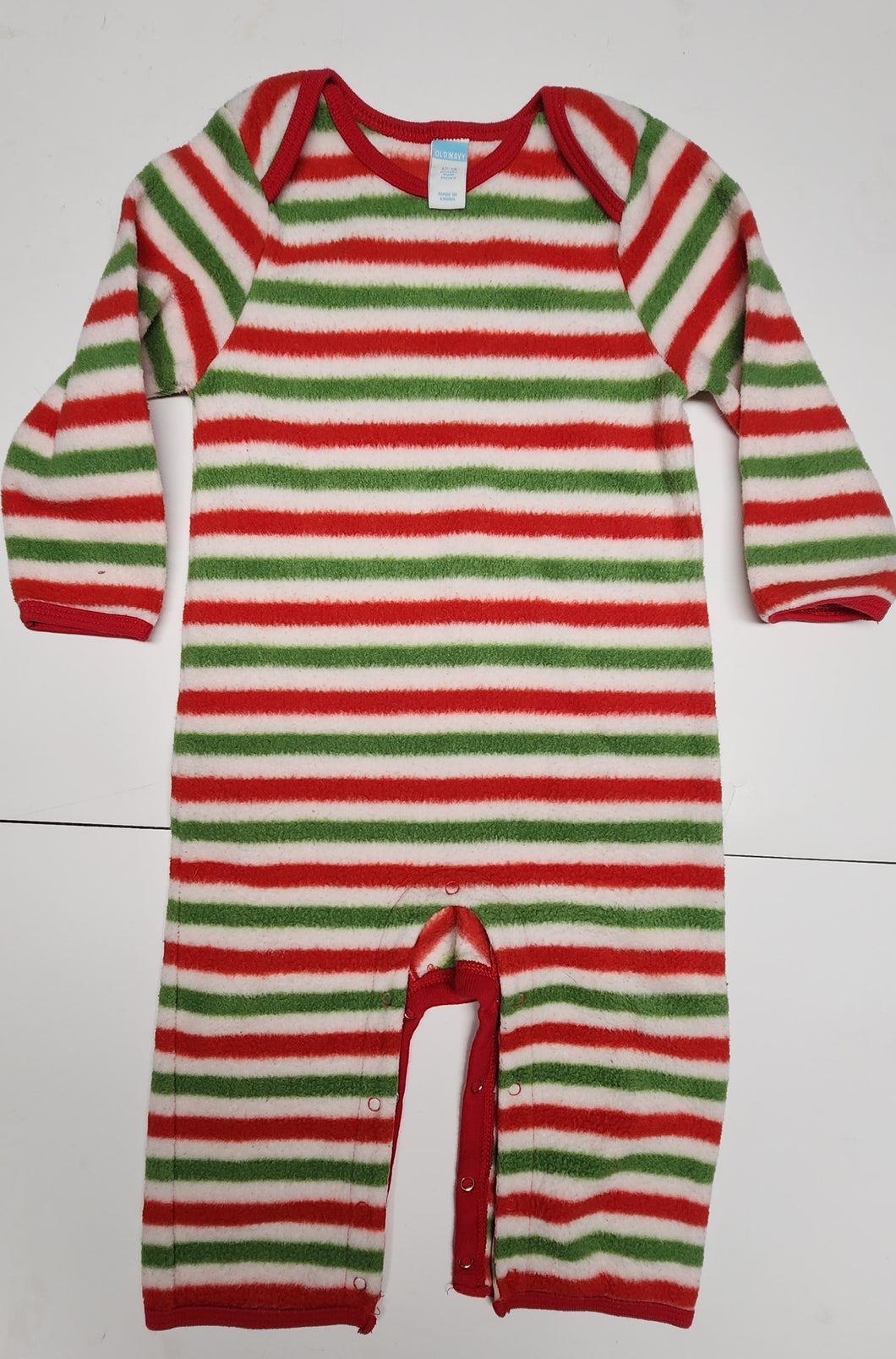 Old Navy holiday pajamas Holiday pajamas - size 12-18 Months