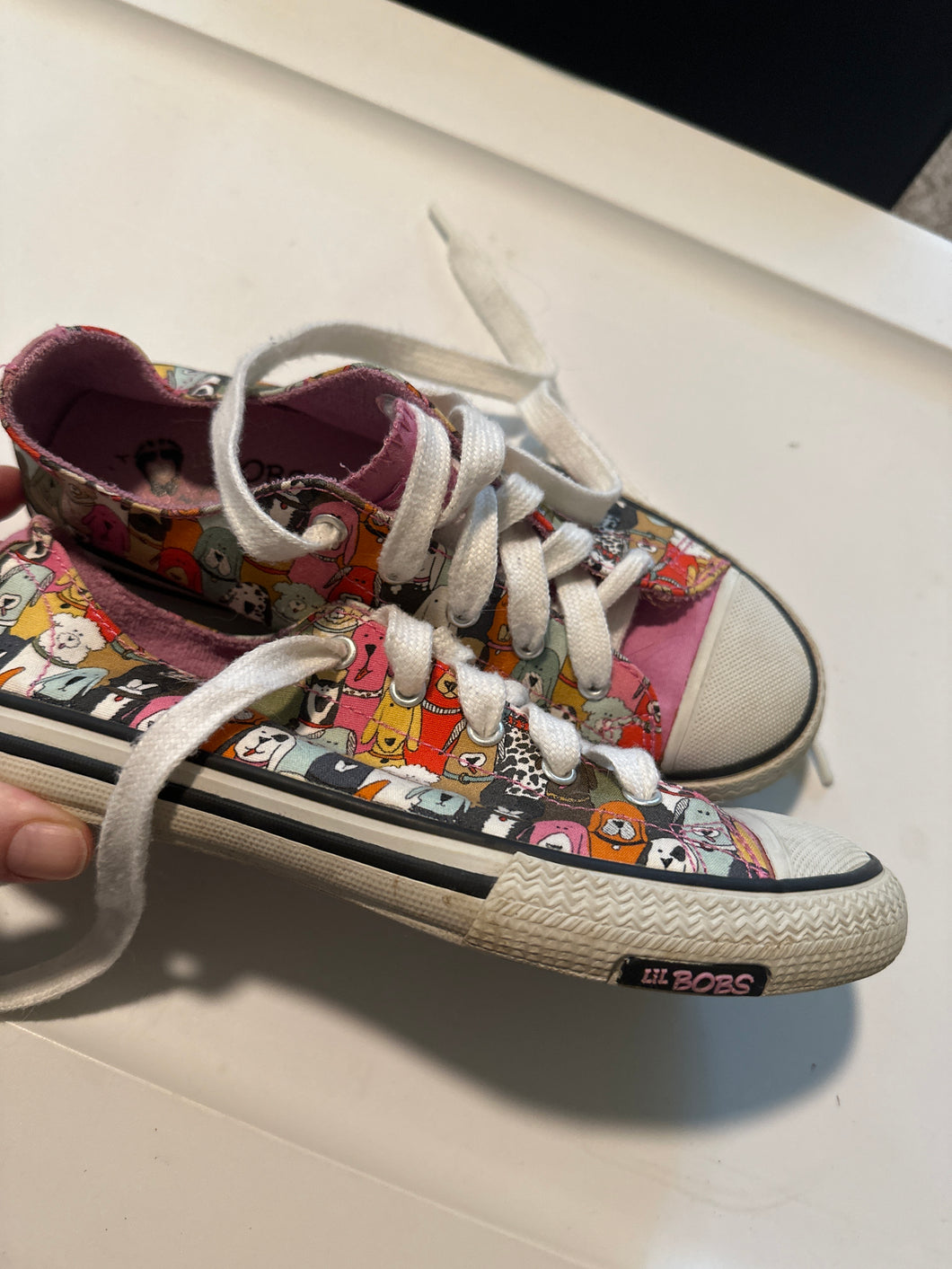 Skechers, lil bobs Dog designs - size Shoes-youth  3