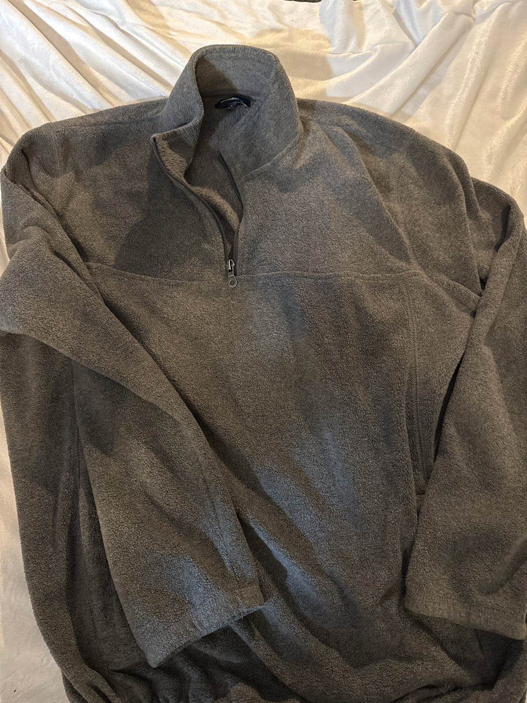 Craft & Barrell Grey LS 3/4 Zip Fleece - size Mens L