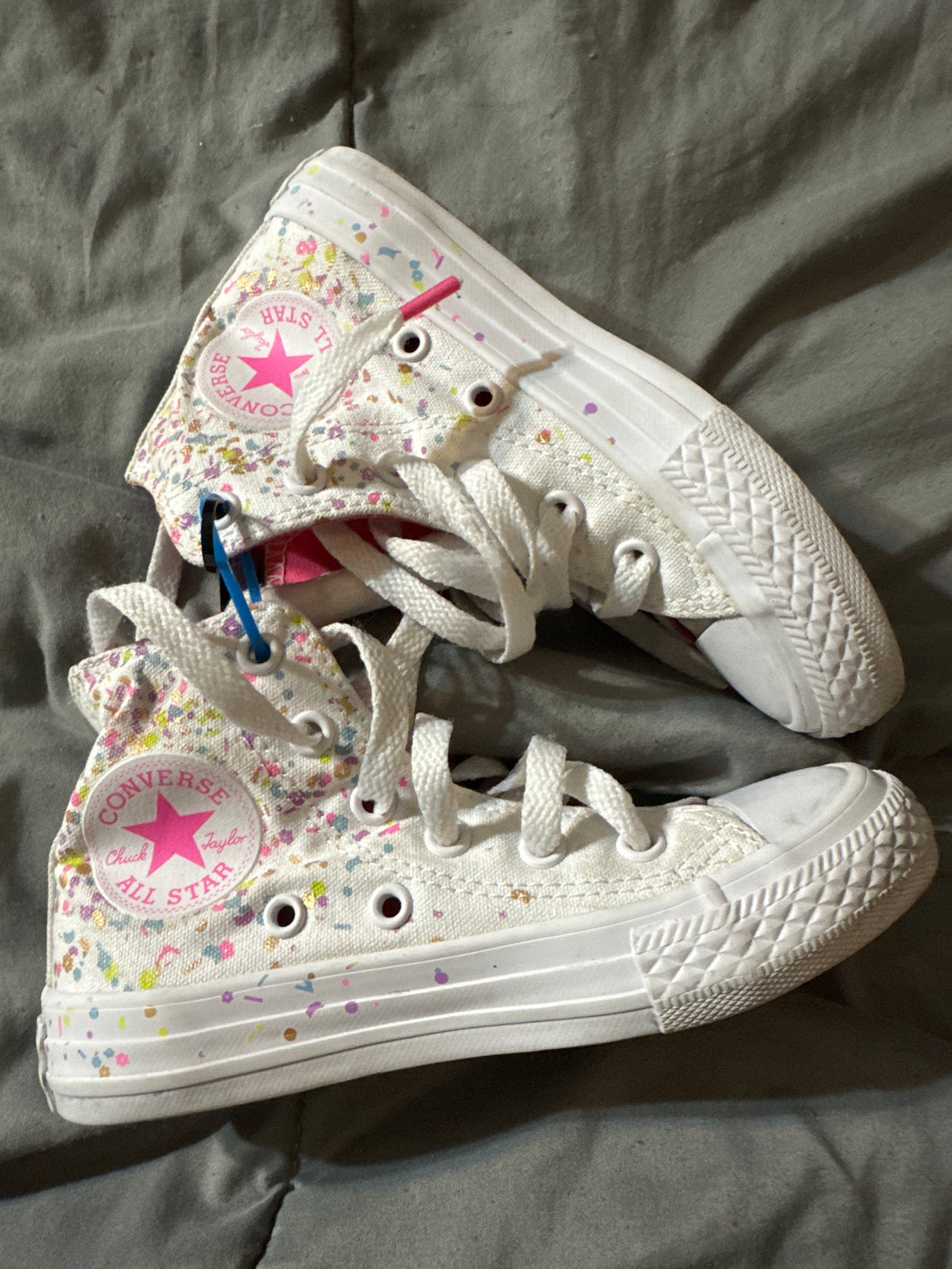 White Happy Birthday Converse High Tops - size Shoes-youth   11