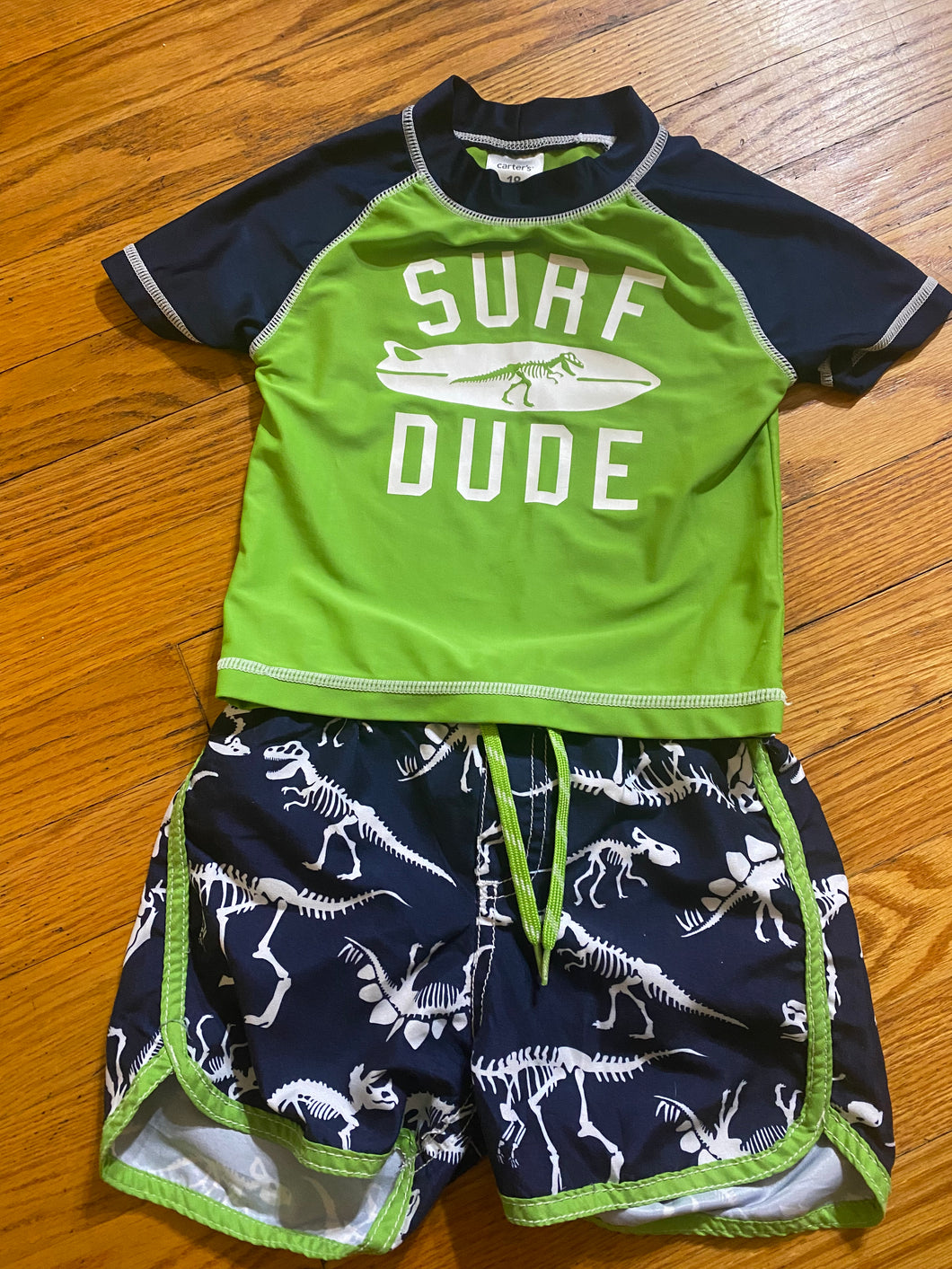 Swim top and shorts Carter's dinosaur - size 18 Months