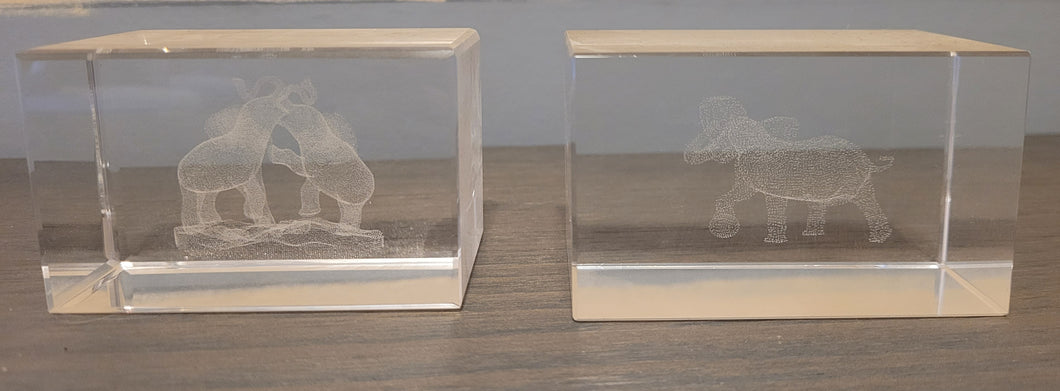 2 glass elephant
