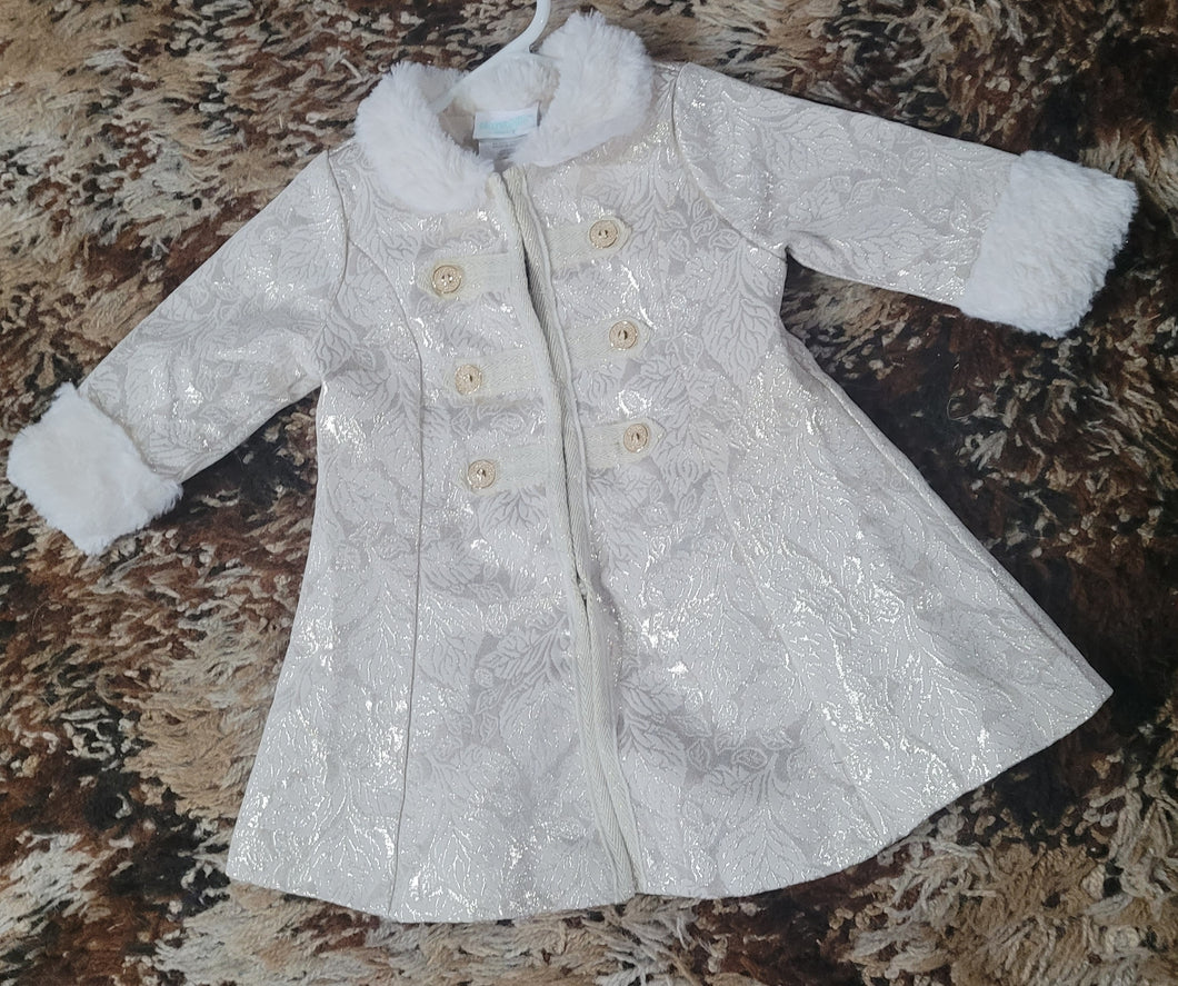 Light leaf coat - size 3-6 Months