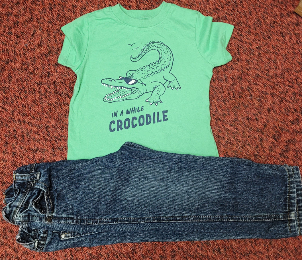 In a while crocodile Green shirt - size 18 Months