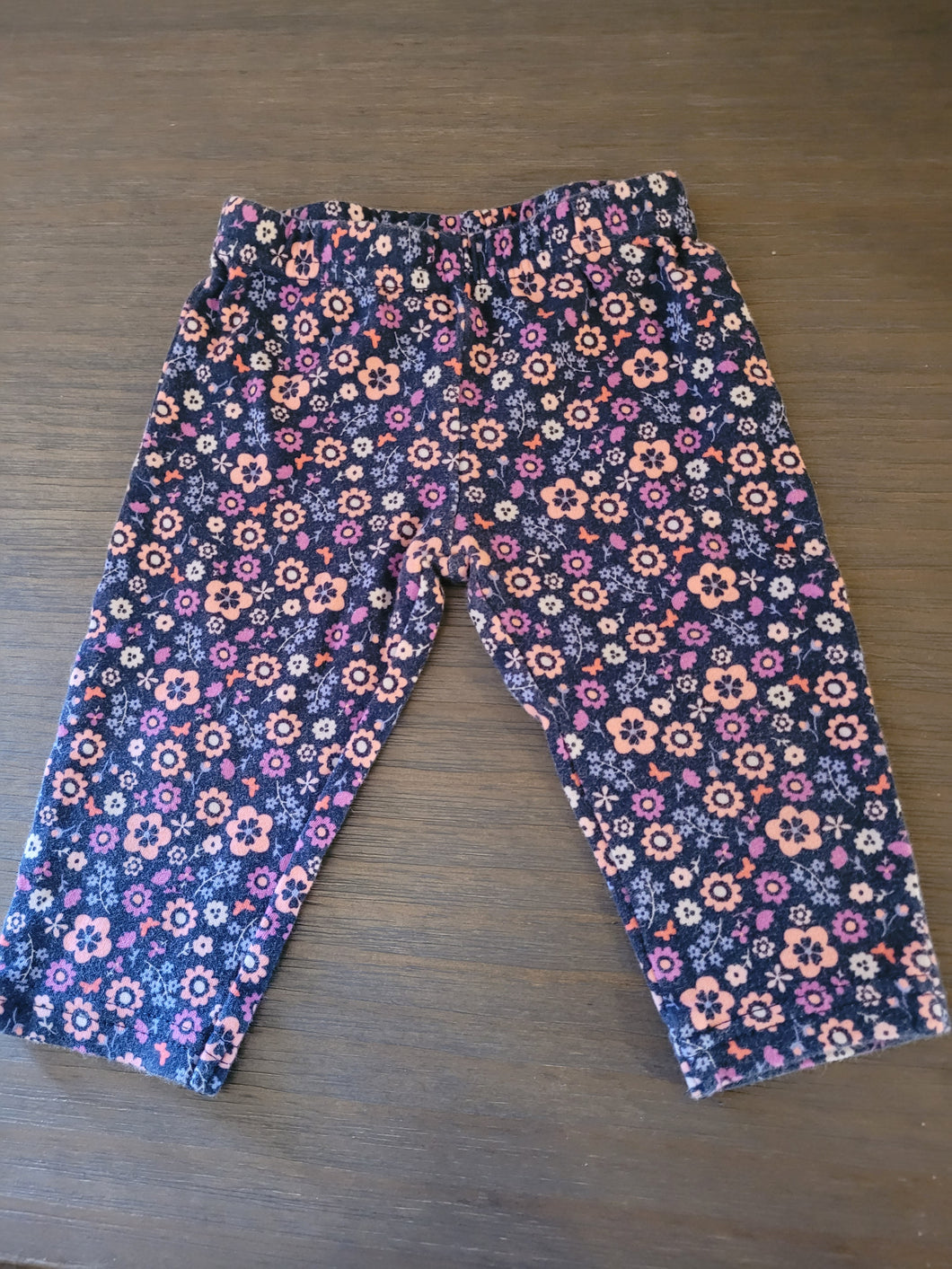 Flower leggings - size 3-6 Months