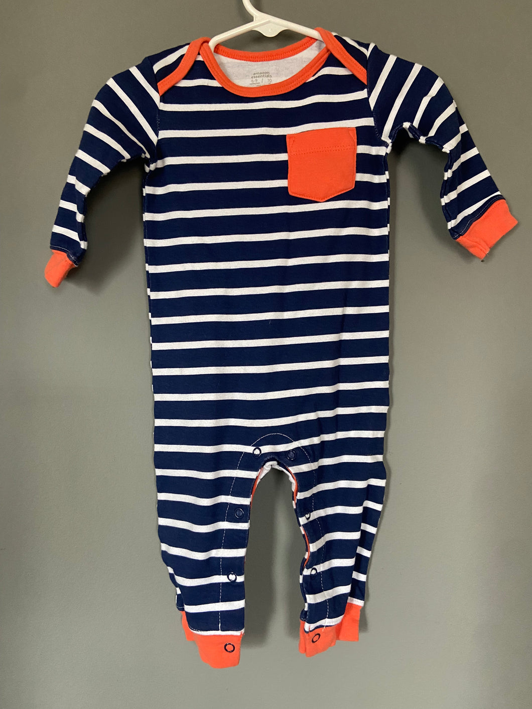 Amazon romper 6-9M - size 6-9 Months