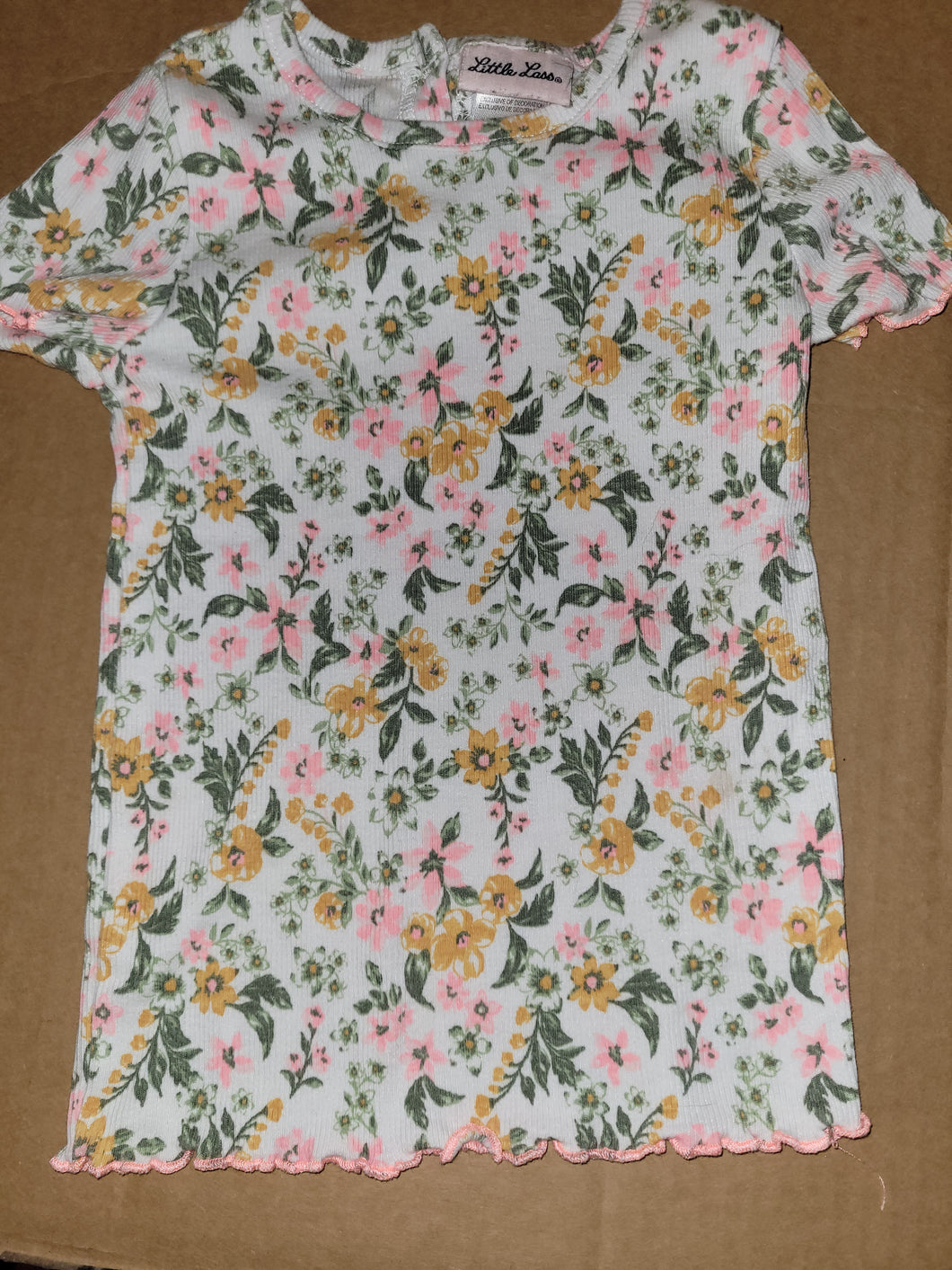 Yellow/pin flower tshirt - size 5T/5