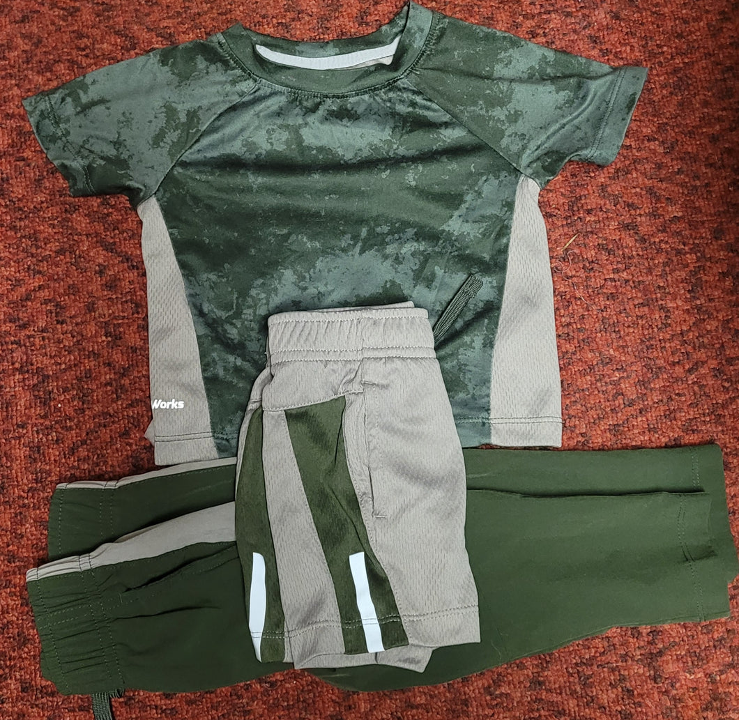 3 piece outfit set Green and grey - size 12 Months