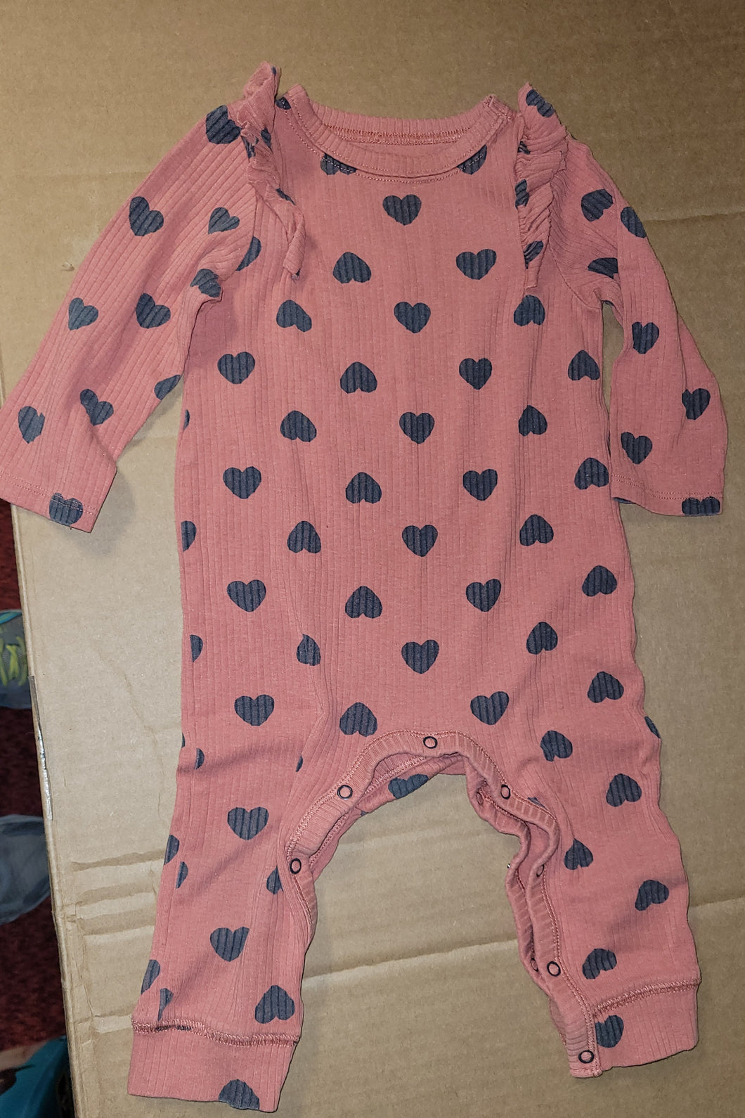 Heart  romper Hearts, - size 6-9 Months