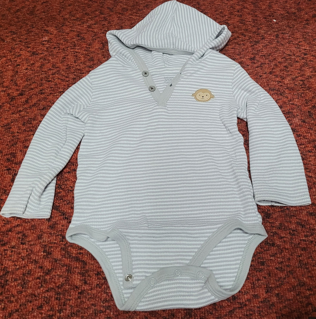 Monkey oneise w hood Grey/ white - size 18 Months