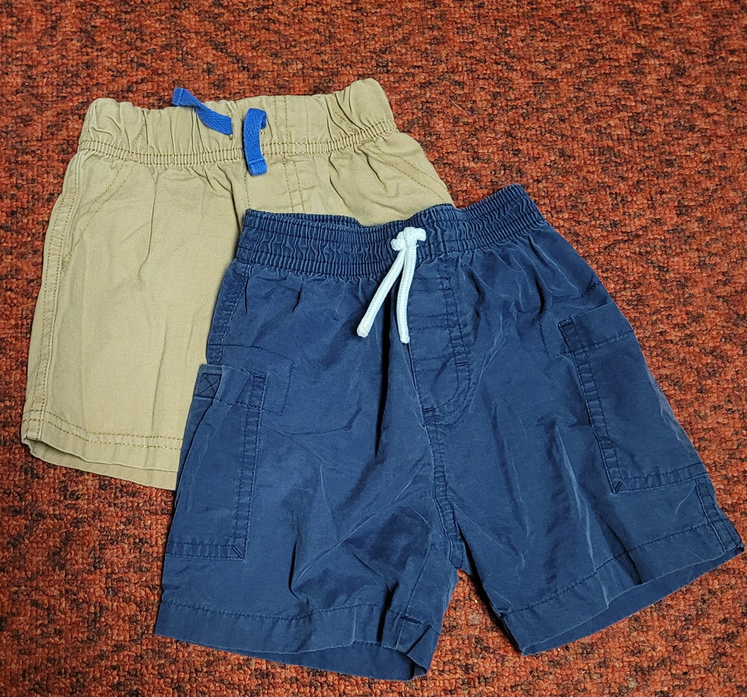 2 pair of shorts Navy and tan - size 18 Months