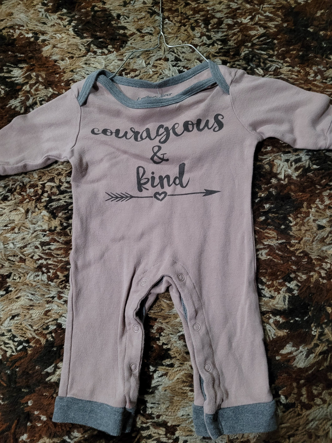 Courageous  & kind - size 6-9 Months