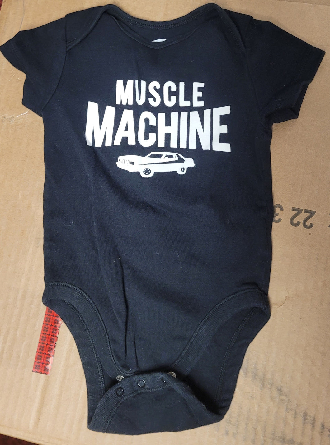 Muscle machine oneise - size 0-3 Months