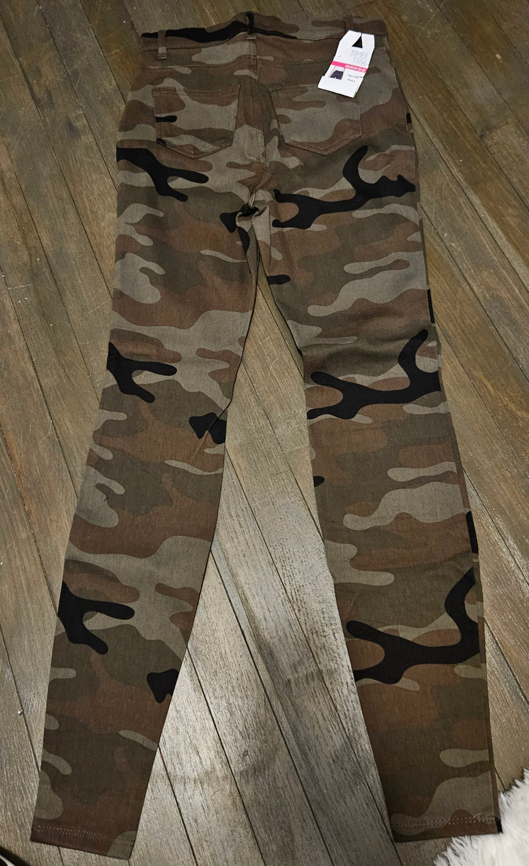 Xs 0-2 camo pants New! - size Junior Girls XS (0-1)