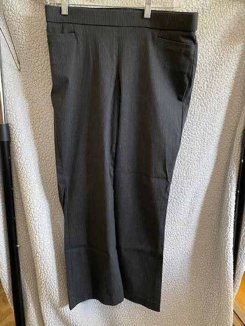 APT 9 pants Grey w black pinstripes - size Women M (8-10)