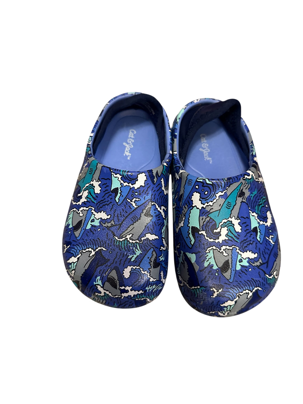 Cat and Jack Shark water shoes - size Shoes-toddler 7