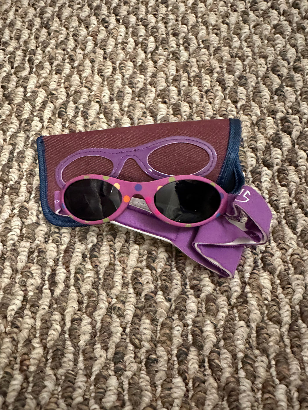 Infant sunglasses purple