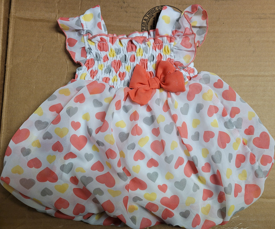 White w hearts dress That snaps together - size 3-6 Months
