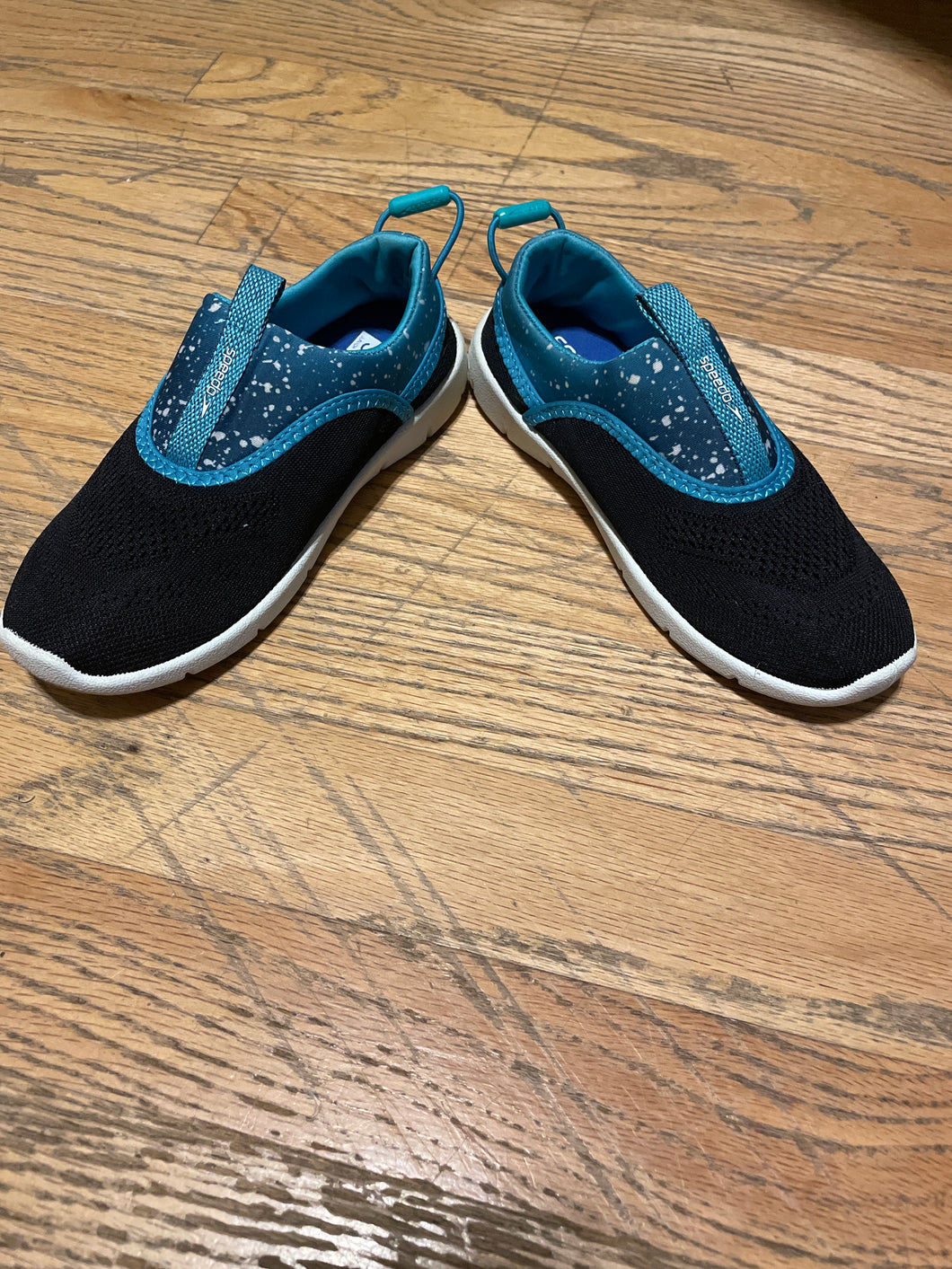 Speedo Water Shoes - size Shoes-youth   13