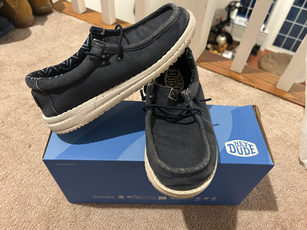 Navy Hey Dude - size Shoes-youth  3