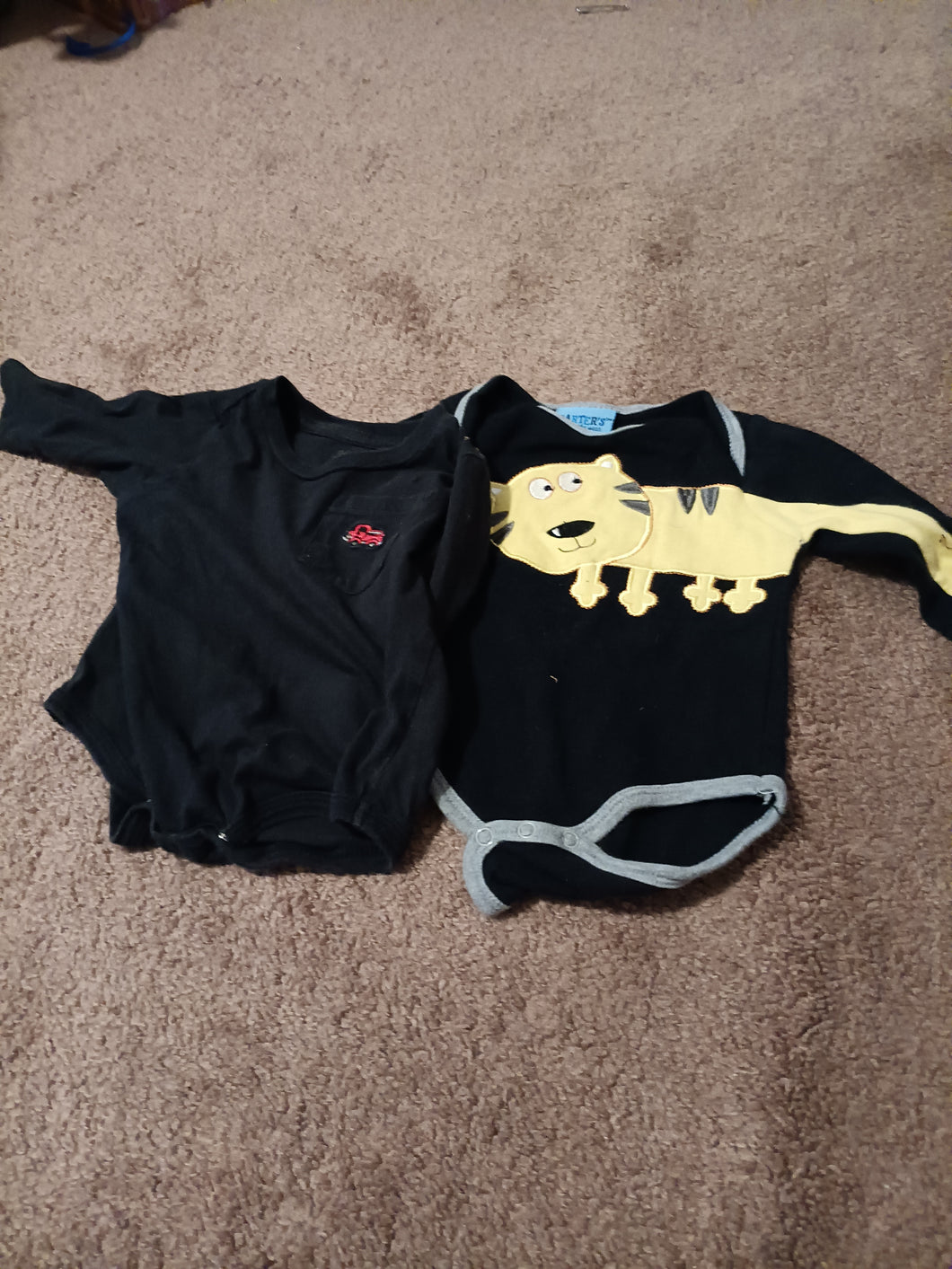 Onesie (2) Black car and tiger - size 3-6 Months