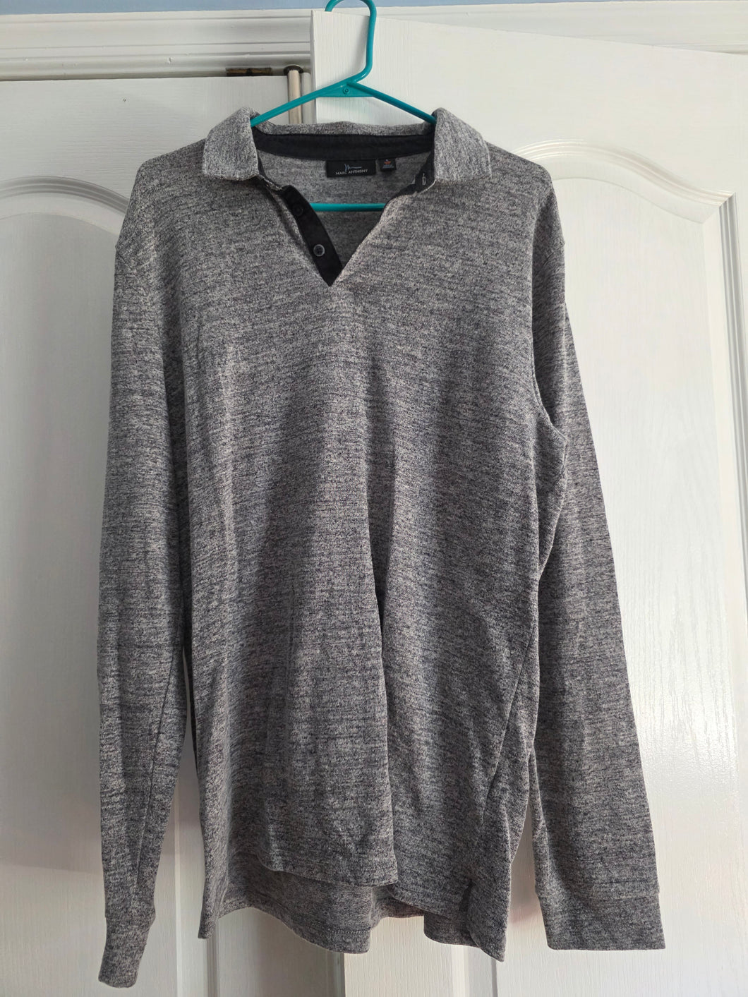 Marc Anthony Shirt Gray and black - size Mens L