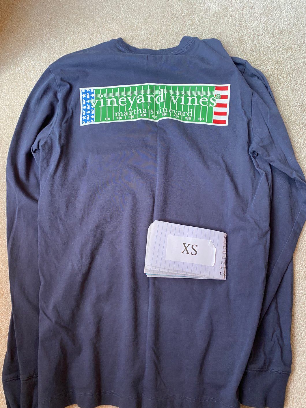 B Vineyard Vines LS football design on back - size Mens XS