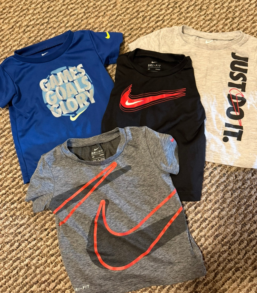4 Nike tshirts - size 18 Months