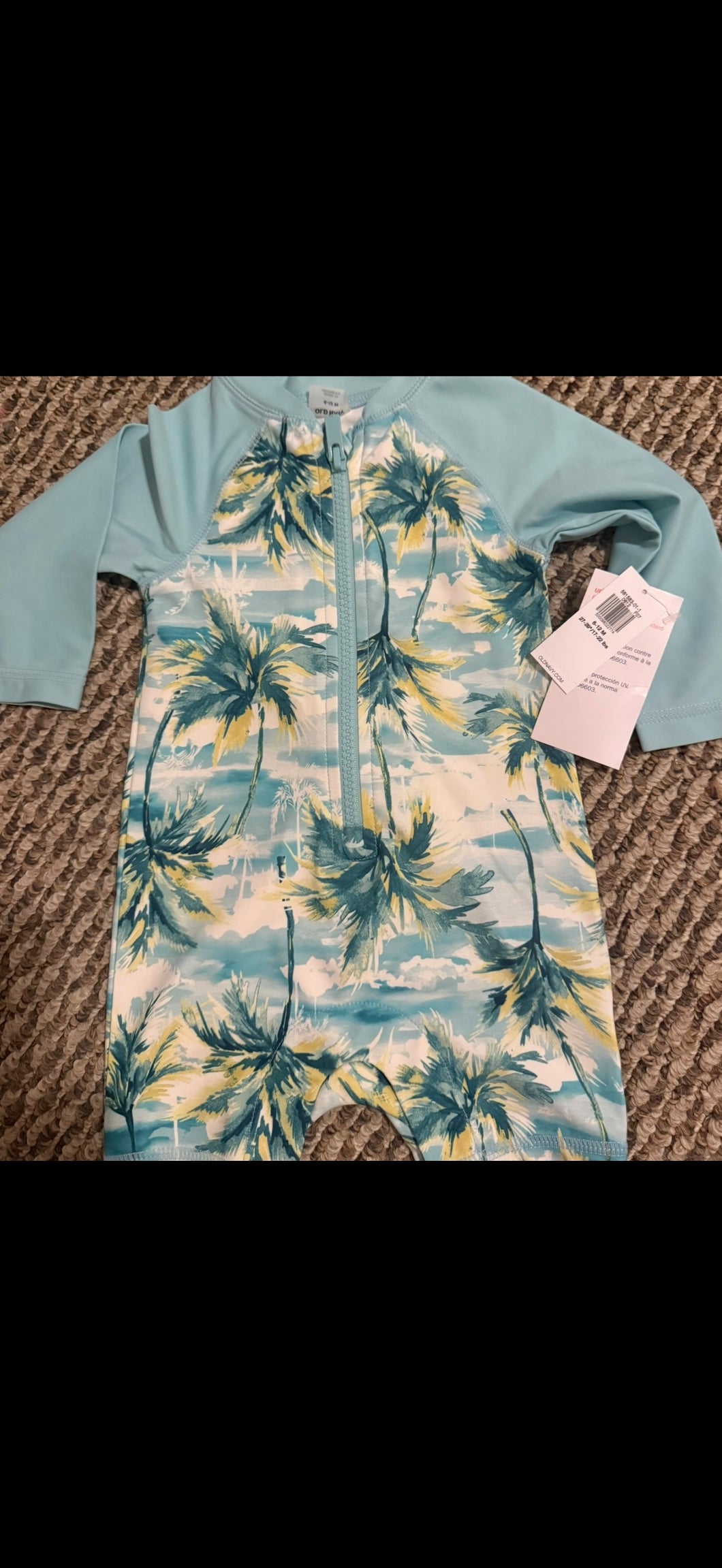 Brand new - size 9-12 Months