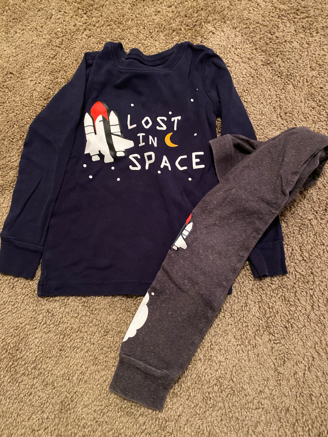 Space pajamas - size 5T/5