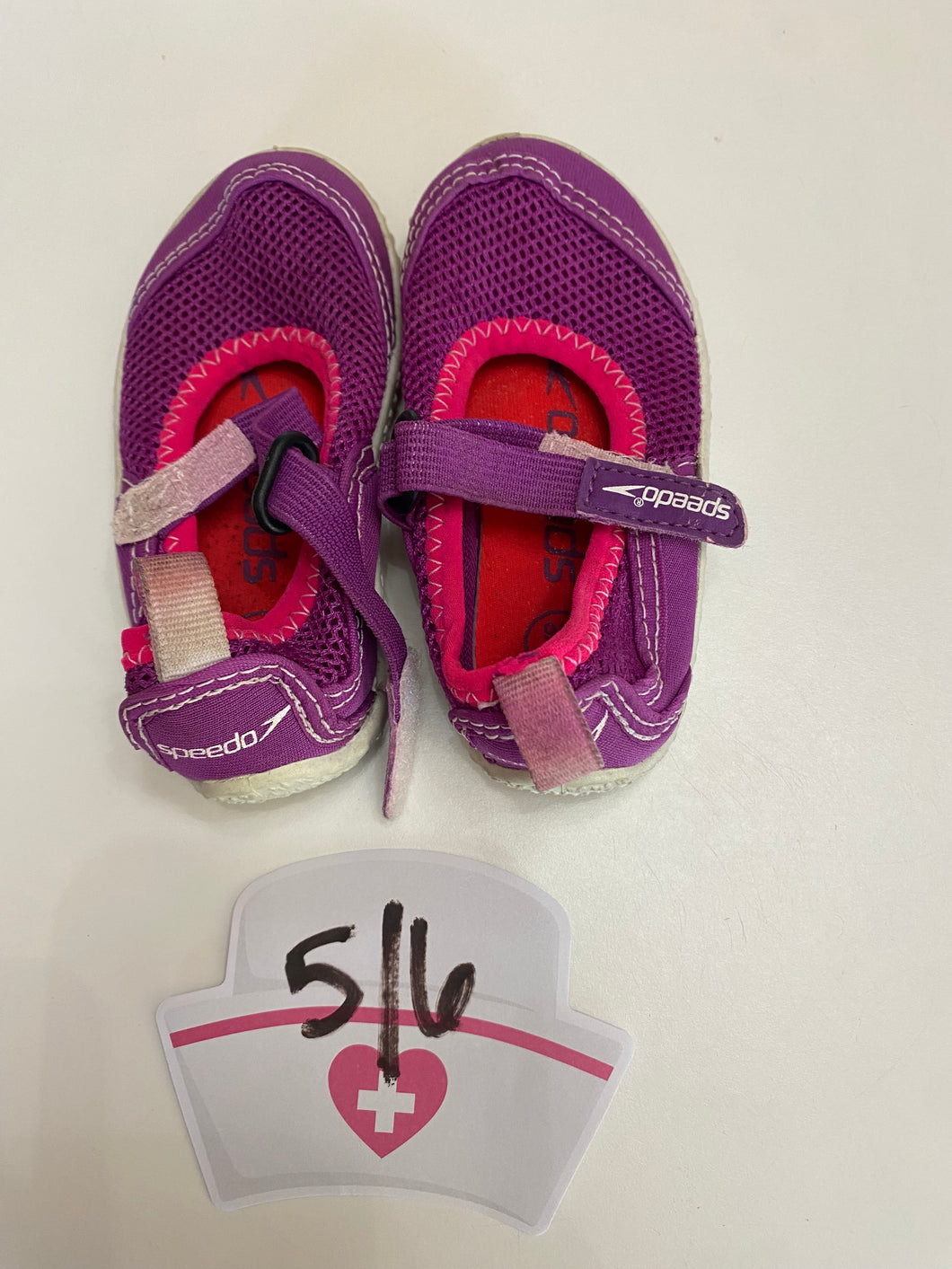 water shoes - size Shoes-toddler 5