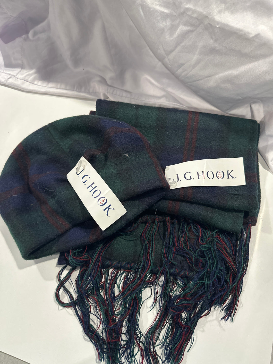 NWT JG Hook fleece Winter Hat & scarf set