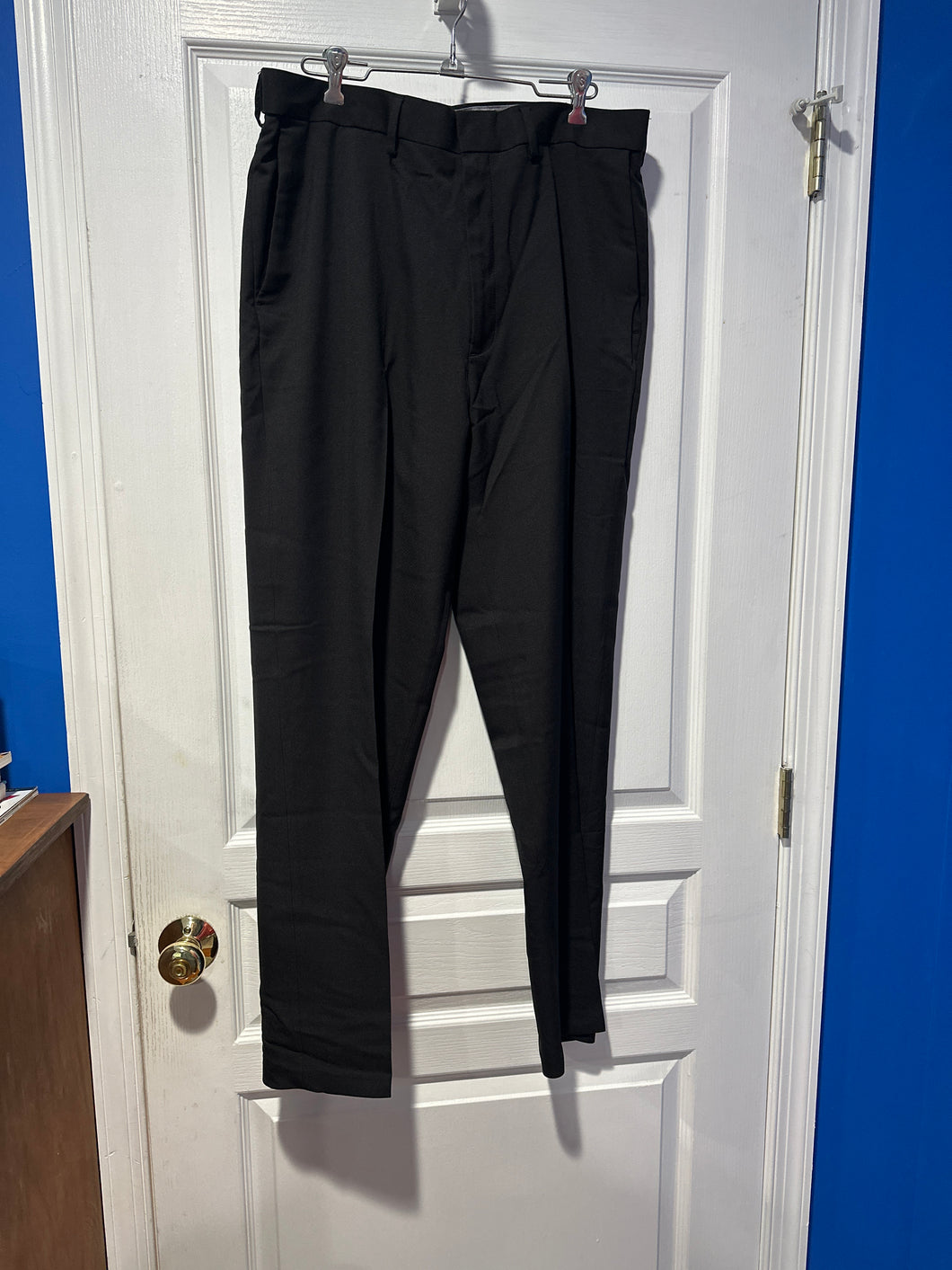 Haggar 36W x 32L black Dress pants - size pants 36-38