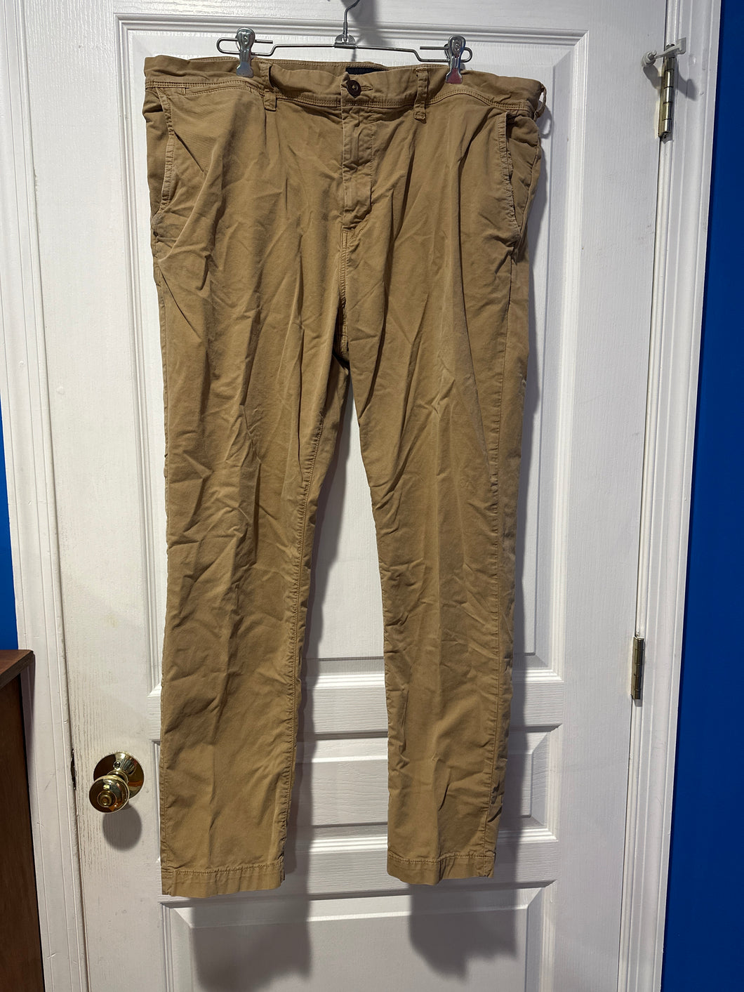 American eagle 40w32L Slim khaki pants - size pants 40+