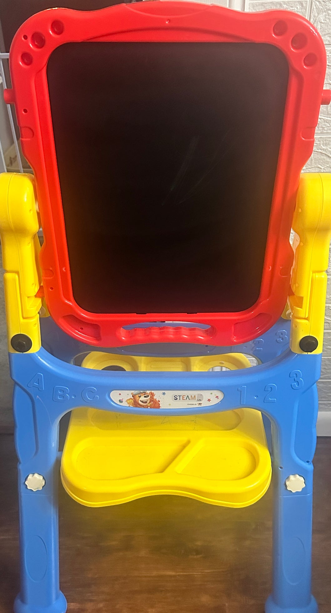 Doublesided Easel