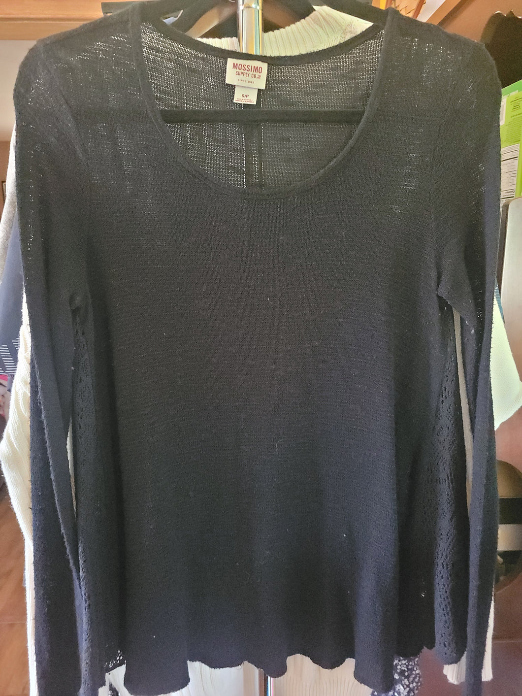 Mossimo Black L/S thin Sweater - size Women S (4-6)