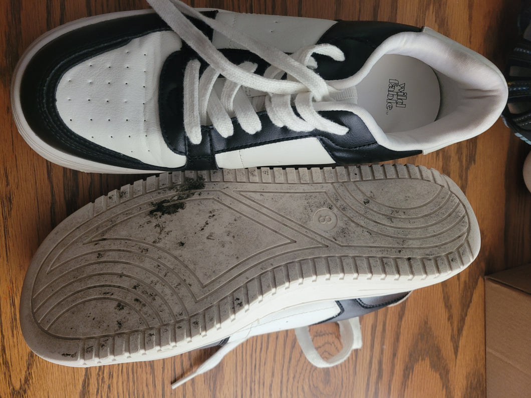 Wild Fable Black/White Faux Leather sneakers - size Shoes-teen 8