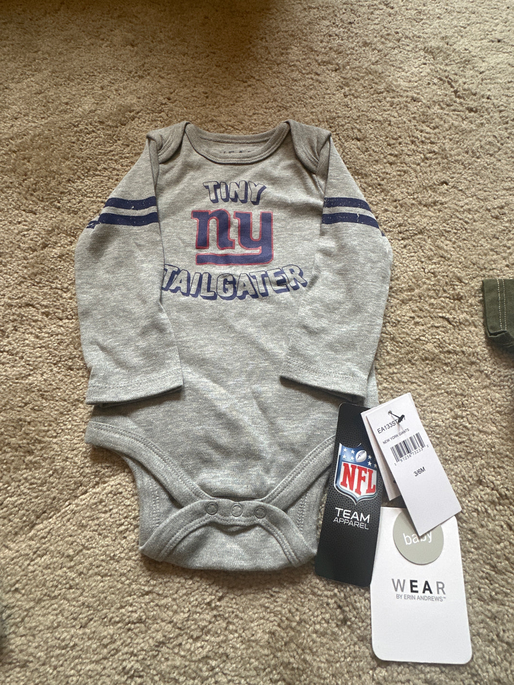 NY Giants onesie Long sleeve - size 3-6 Months