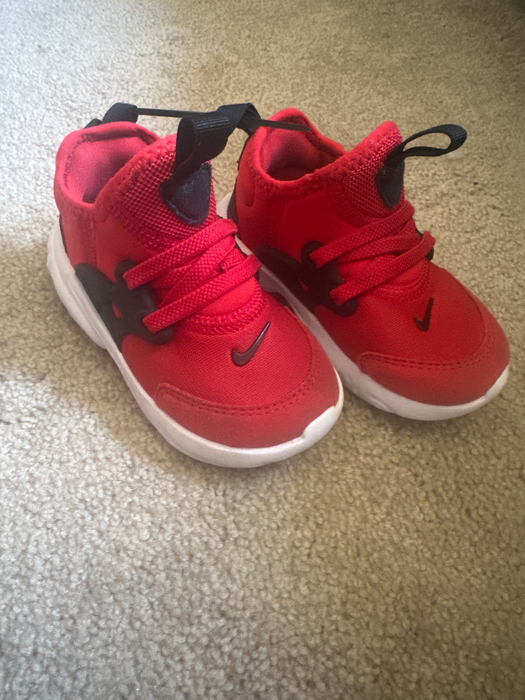 Nike Red Sneakers - size Shoes-toddler 6