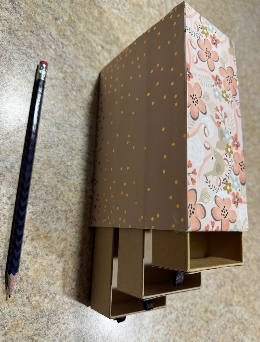 Small storage box